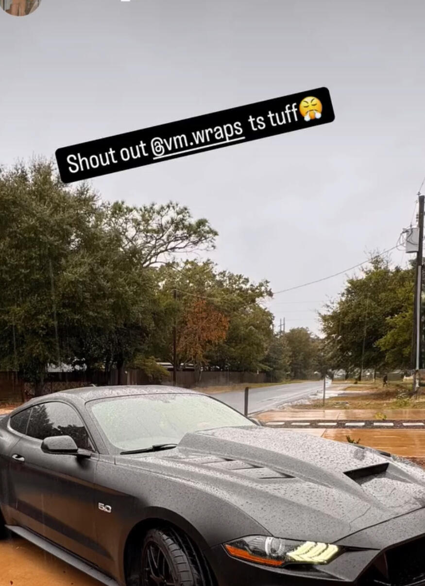 VM Wraps portfolio - vehicle wrap project 6